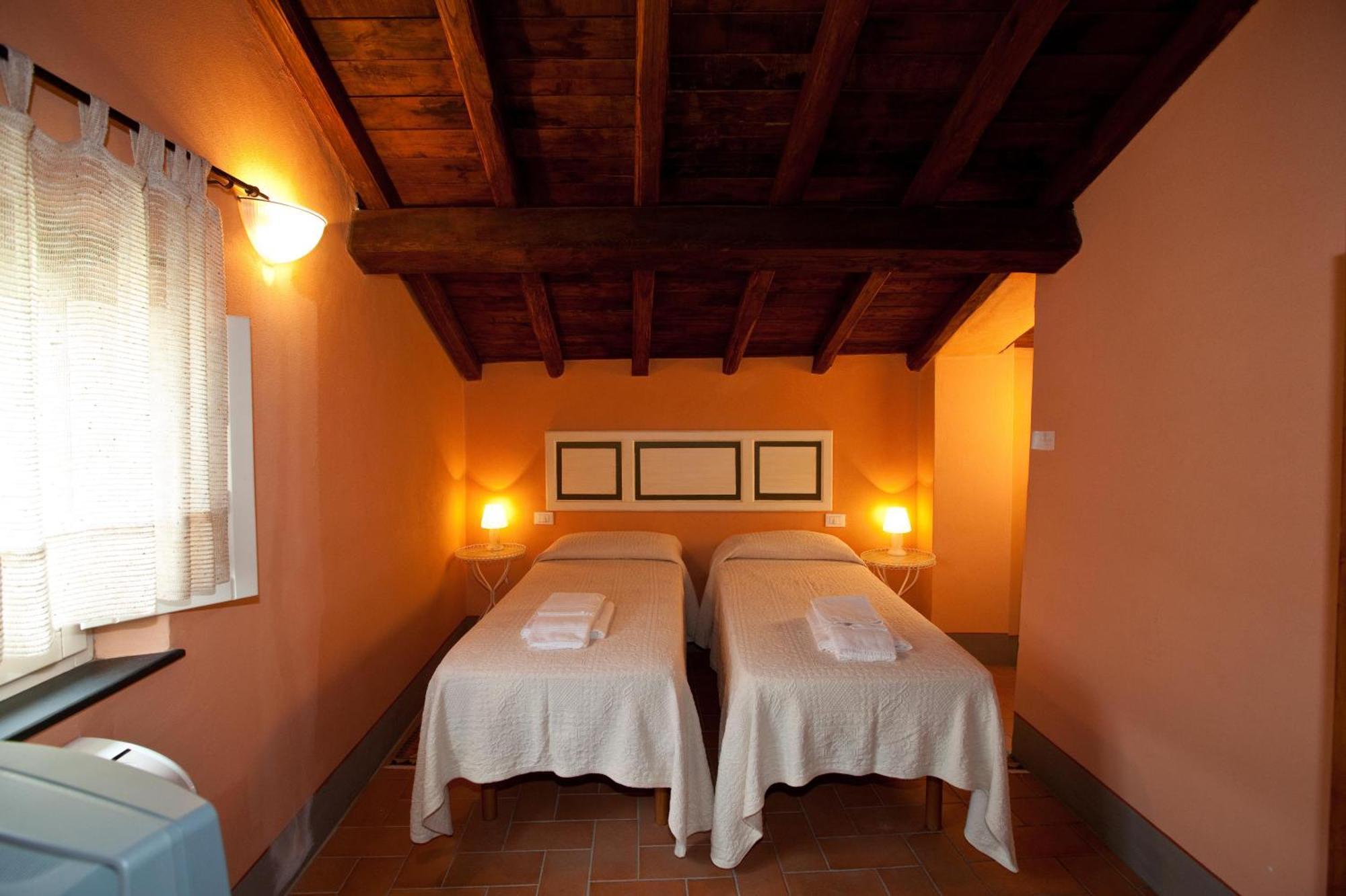 Il Nido Nella Bionda Guest House Brugnato Ngoại thất bức ảnh